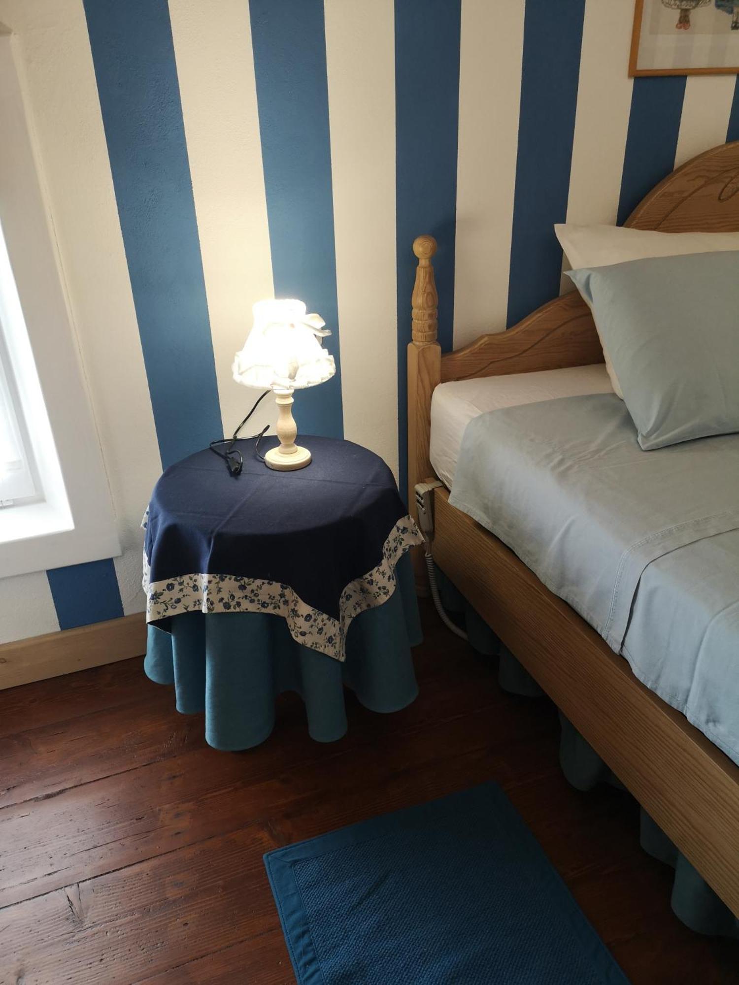 East Wind Bed & Breakfast Medea Exterior foto